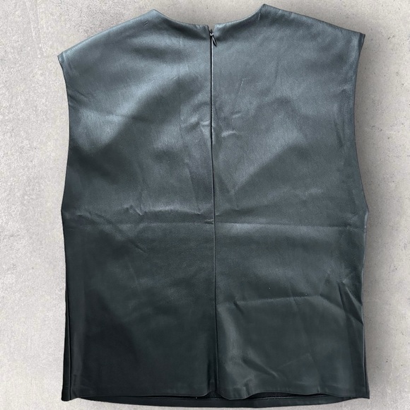 NWT Women’s Dynamite Michaela Faux Leather Muscle T-Shirt | M - Picture 4 of 10